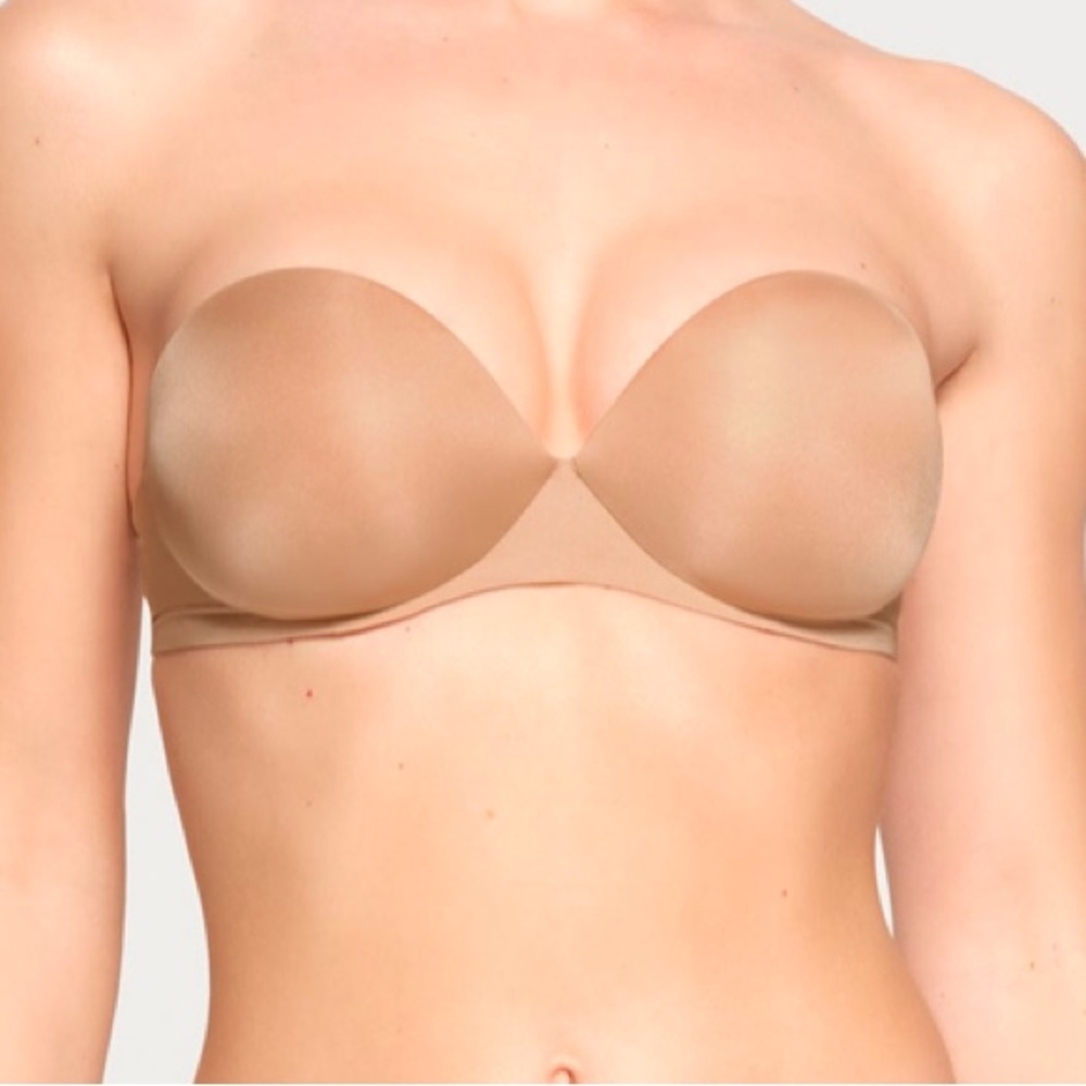 Skims Strapless Ultimate Push Up Bra